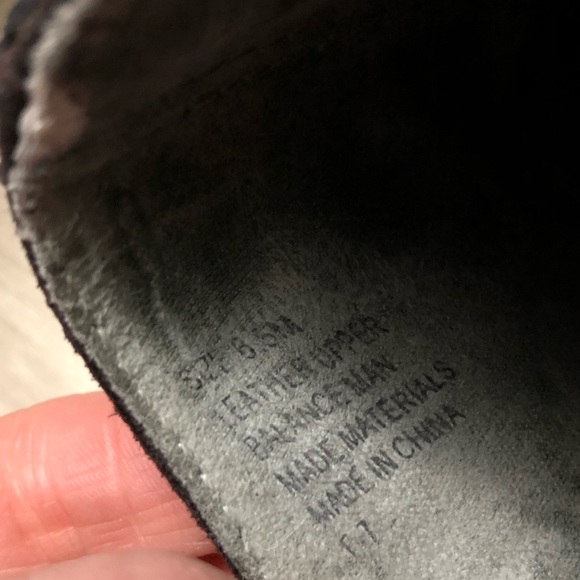 Klogs Black Suede Leather Floral - Picture 6 of 8